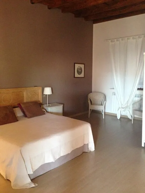 Farm stay Agriturismo Cascina Magana Villa Burago di Molgora Italy